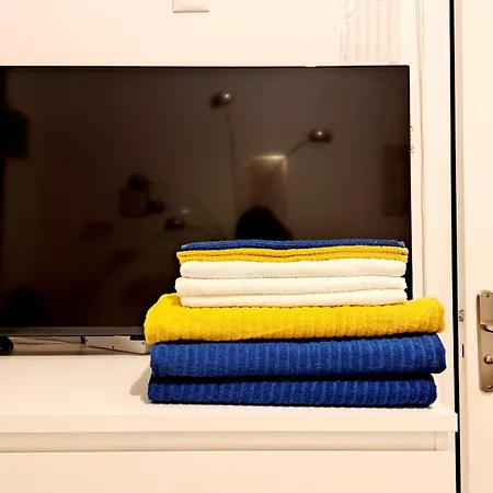 Lägenhet In Location ! *